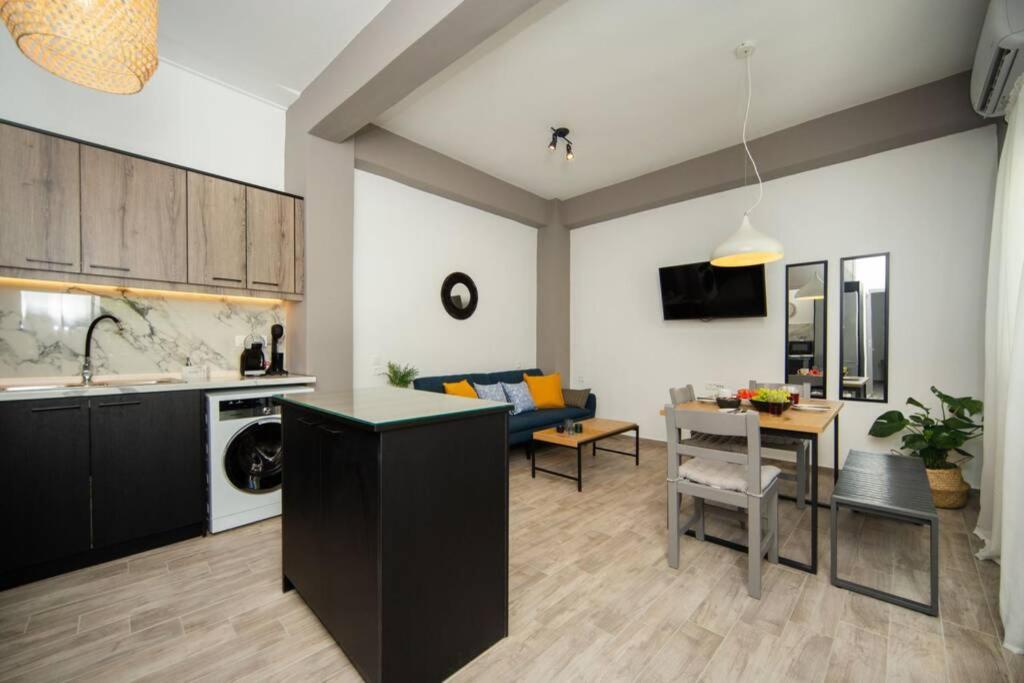 Ferienwohnung Potnia House In The Center Of Rhodes Rhodes City Exterior foto
